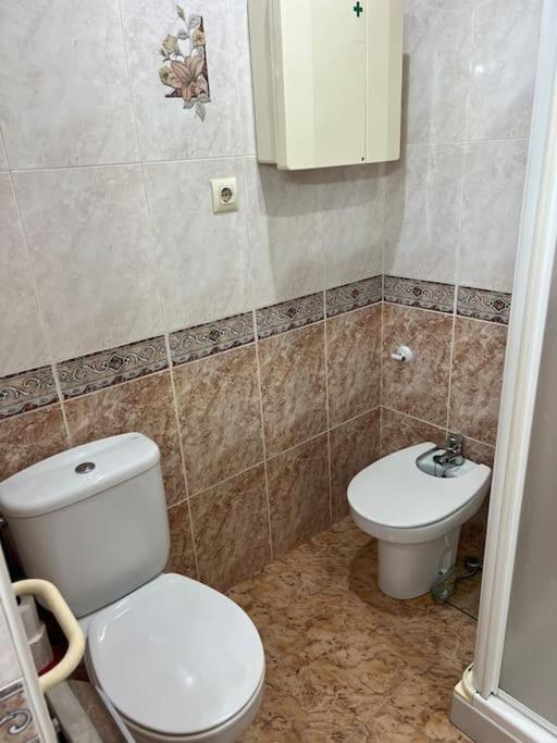 Piso Ideal Para Una Familia Ubicado Cerca Del Mar Blanes Exterior foto